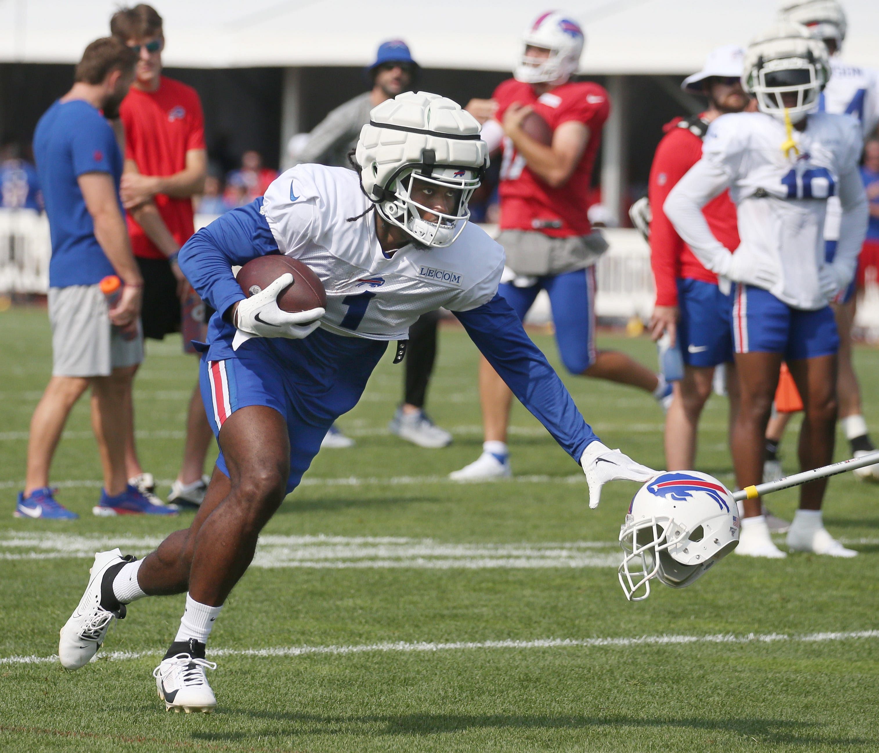Buffalo Bills WR Curtis Samuel - Source: Imagn